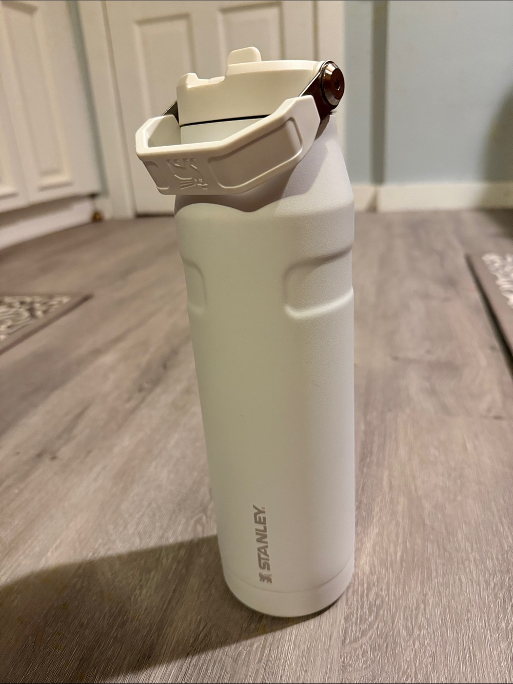 Stanley Ivory Insulated Flip-Top Bottle